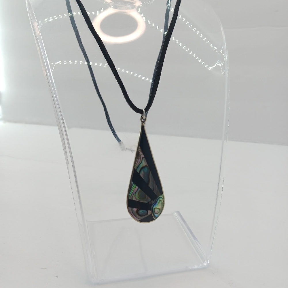 Vintage Tear Drop Women’s Medallion Cord Necklace Alpaca Mexico Abalone 2 in - Picture 4 of 6